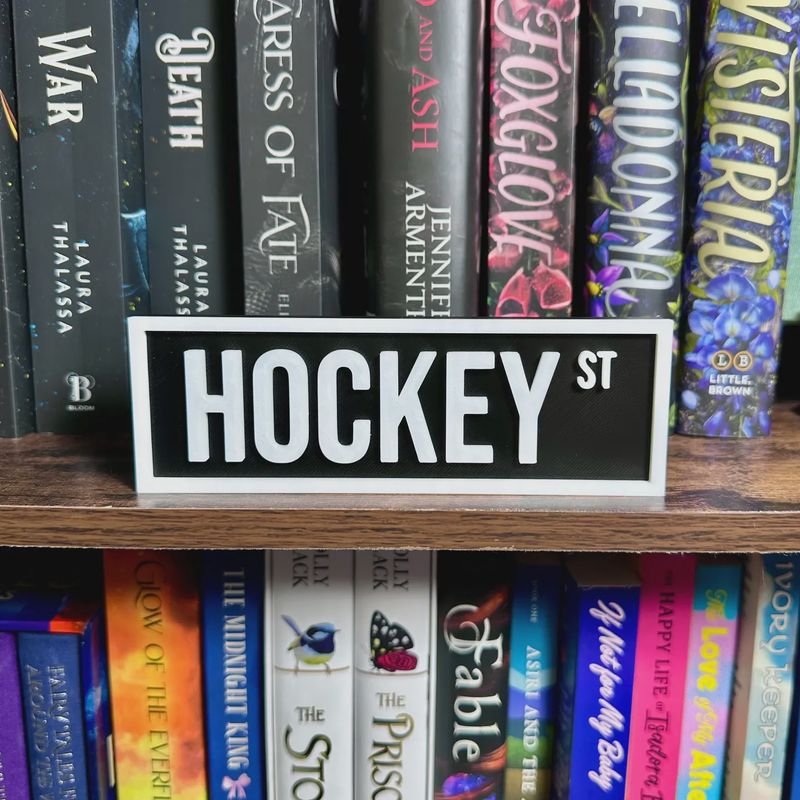 Hockey Street Sign | Bookshelf Decor