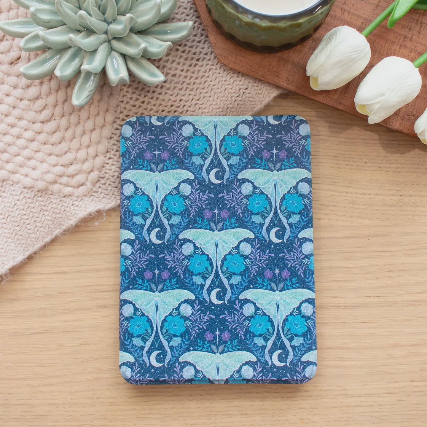 Moth Pattern Kindle Case