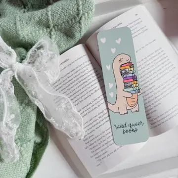 Read Queer Books Bookmark
