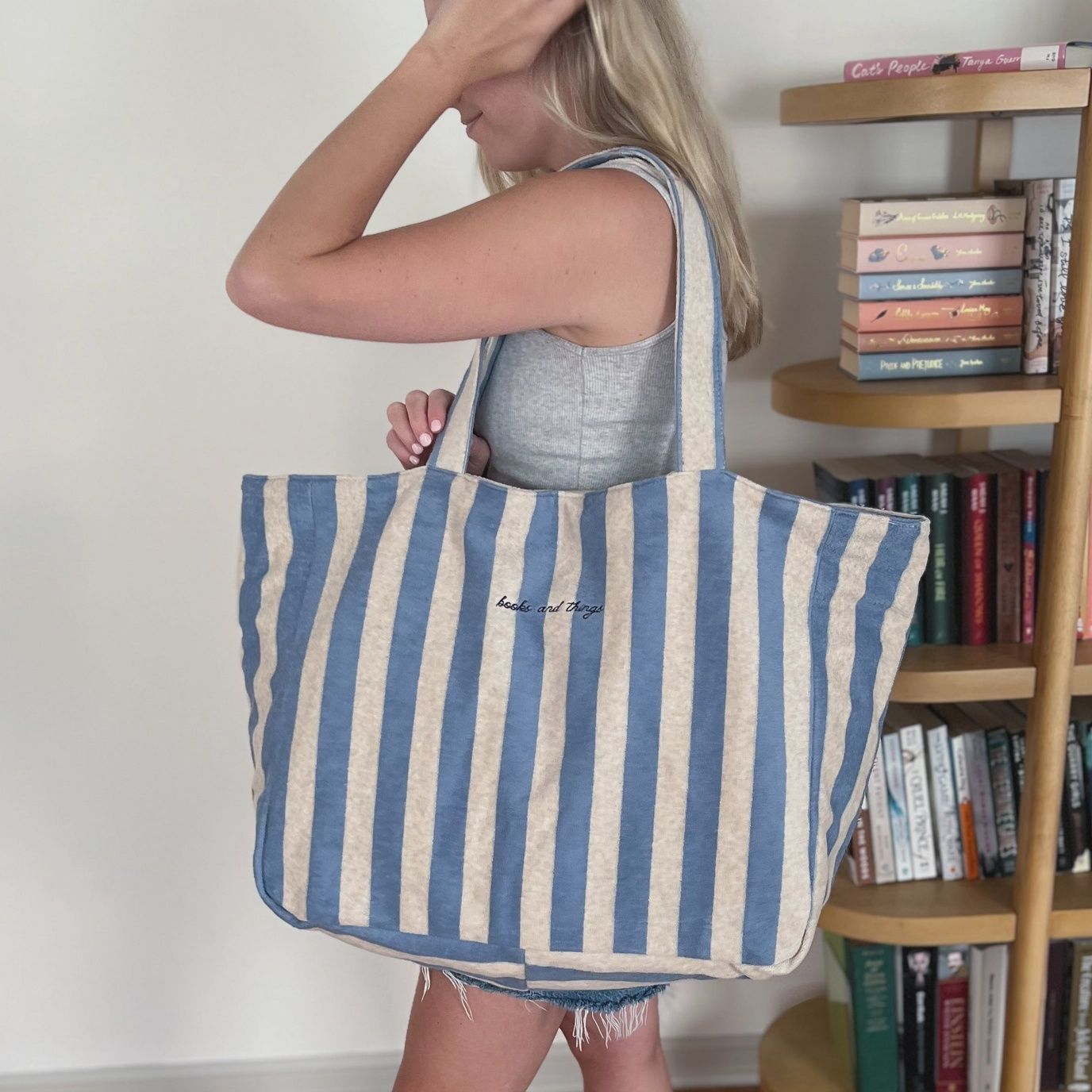 The Bookish Beach Bag
