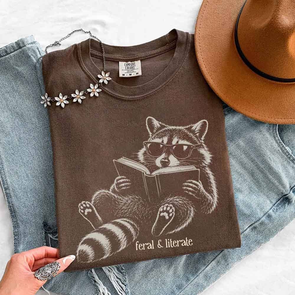 Feral &amp; Literate Comfort Colors - Book Lover Tee, Color: Espresso, Size: L
