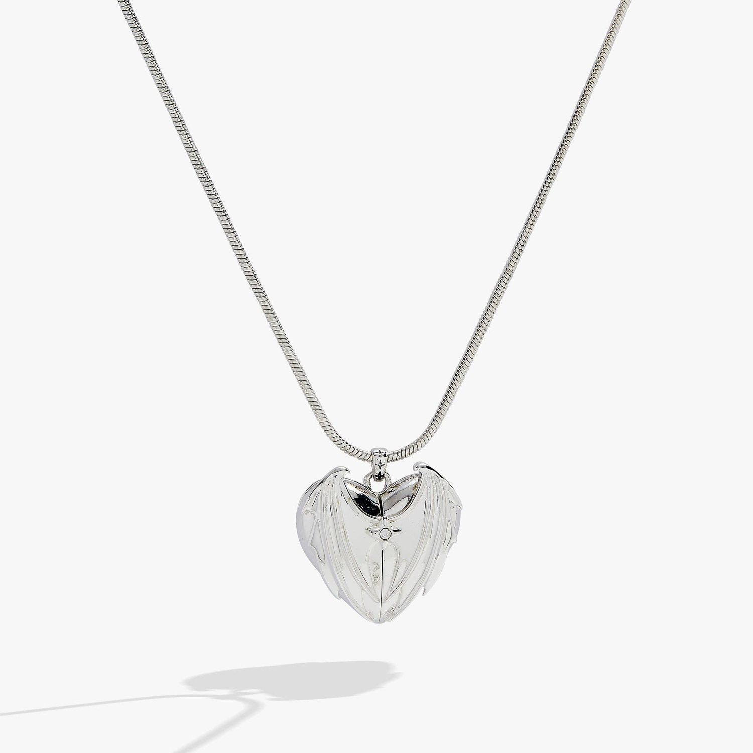 A Court of Thorns and Roses Velaris Heart Locket Necklace, Finish: Silver