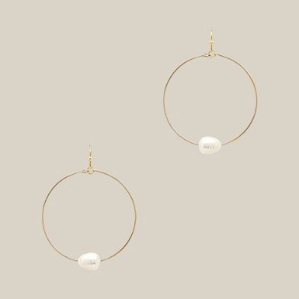 Wyatt Pearl Hoop