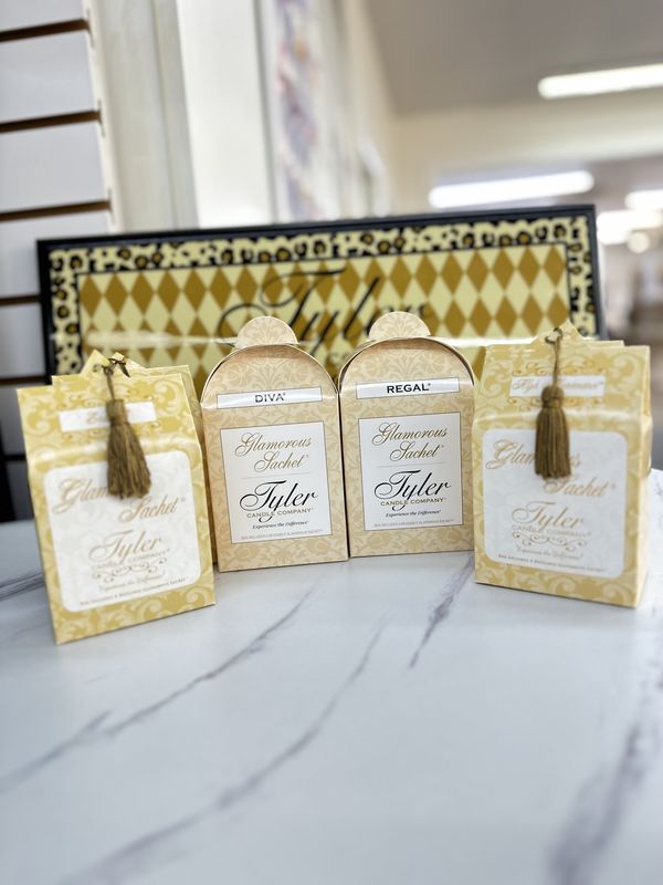 Glamorous Sachet