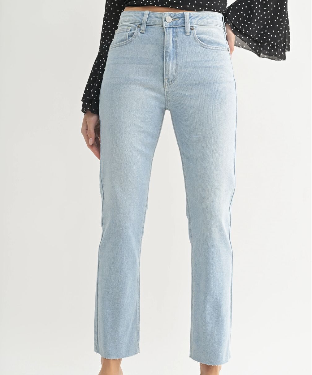 Raw Hem Cropped Straight Leg Jean