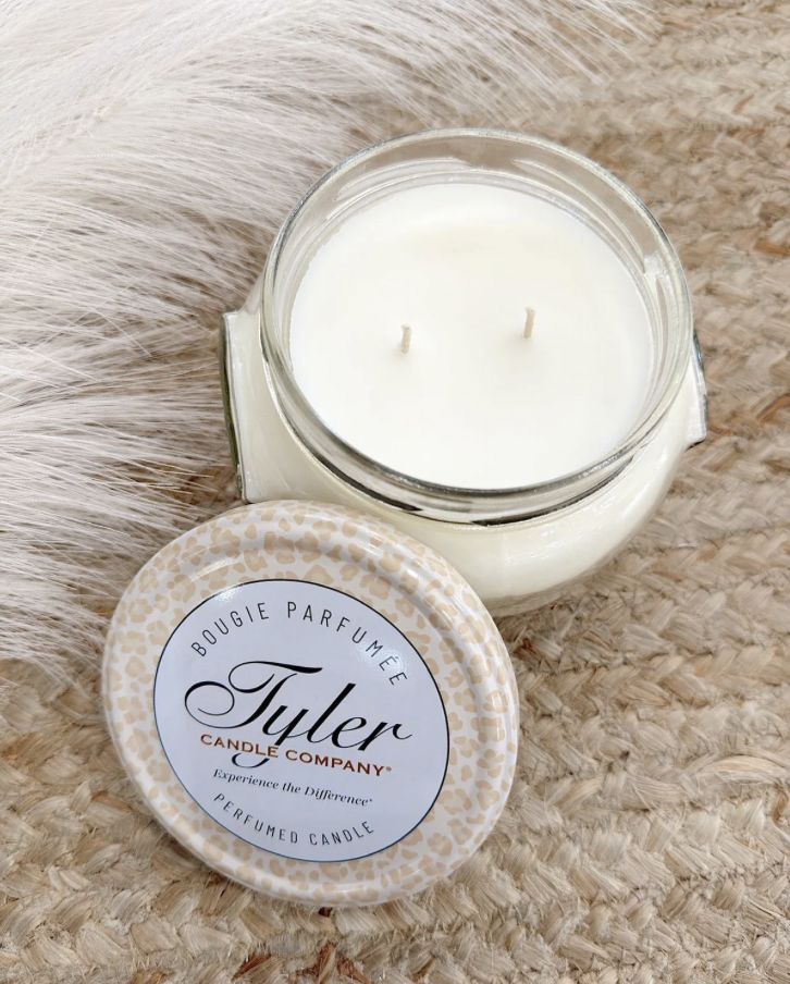 Diva Candle
