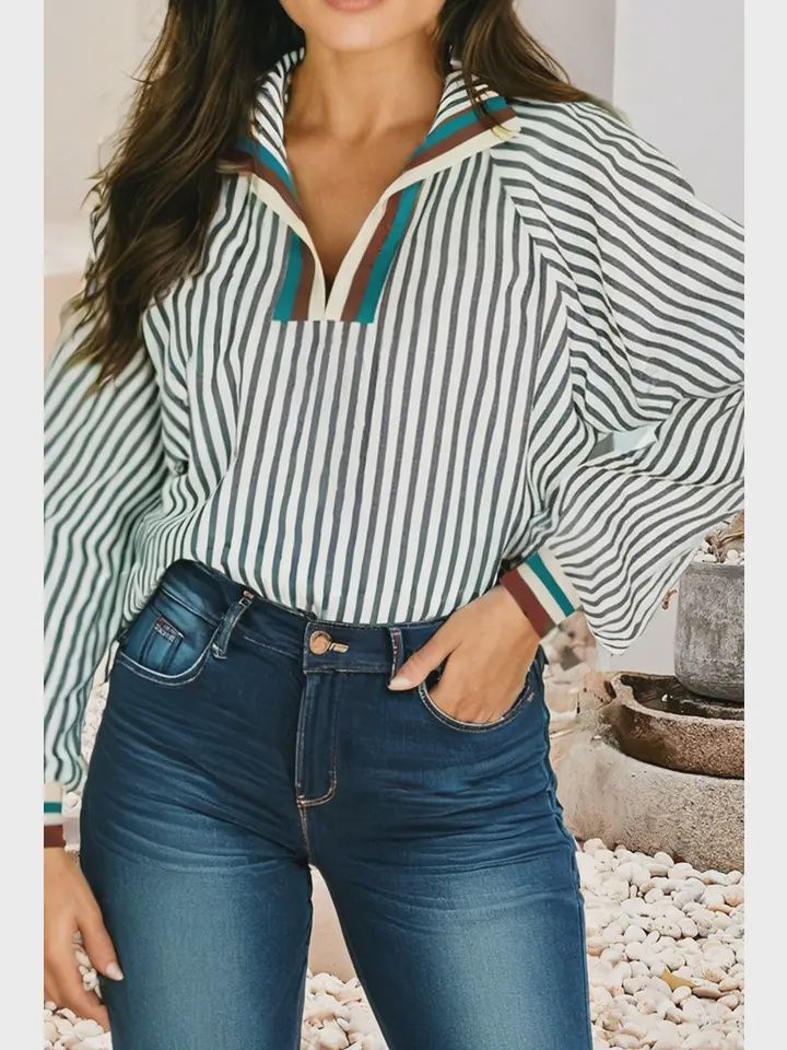 striped collar navy top