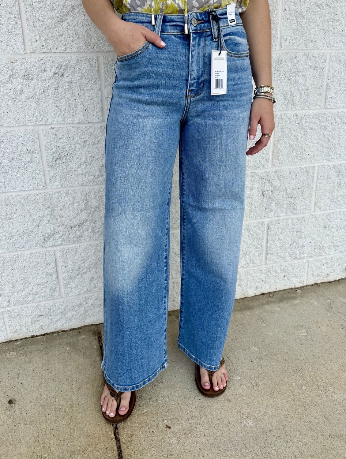 Claudia Ankle Wide Leg Jean, Size: 1/25