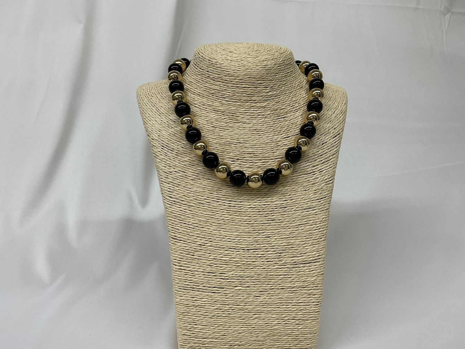 Black &amp; Gold Beaded Earring &amp; Necklace Set