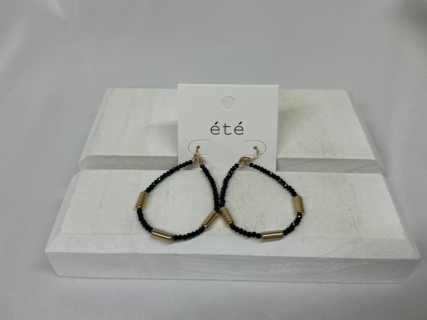Gold Teardrop Beaded Earrings, COLOR: Black