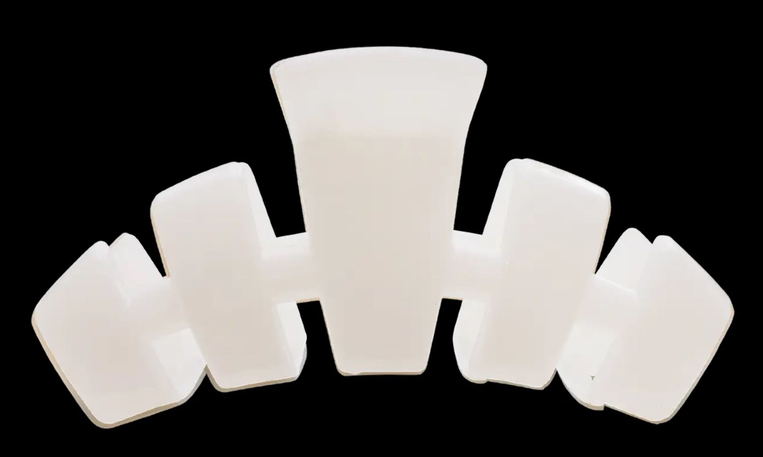 Coconut White - Medium Classic Clip