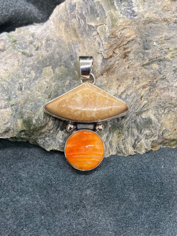 Fossil Walrus Ivory &amp; Spiny Oyster Pendant
