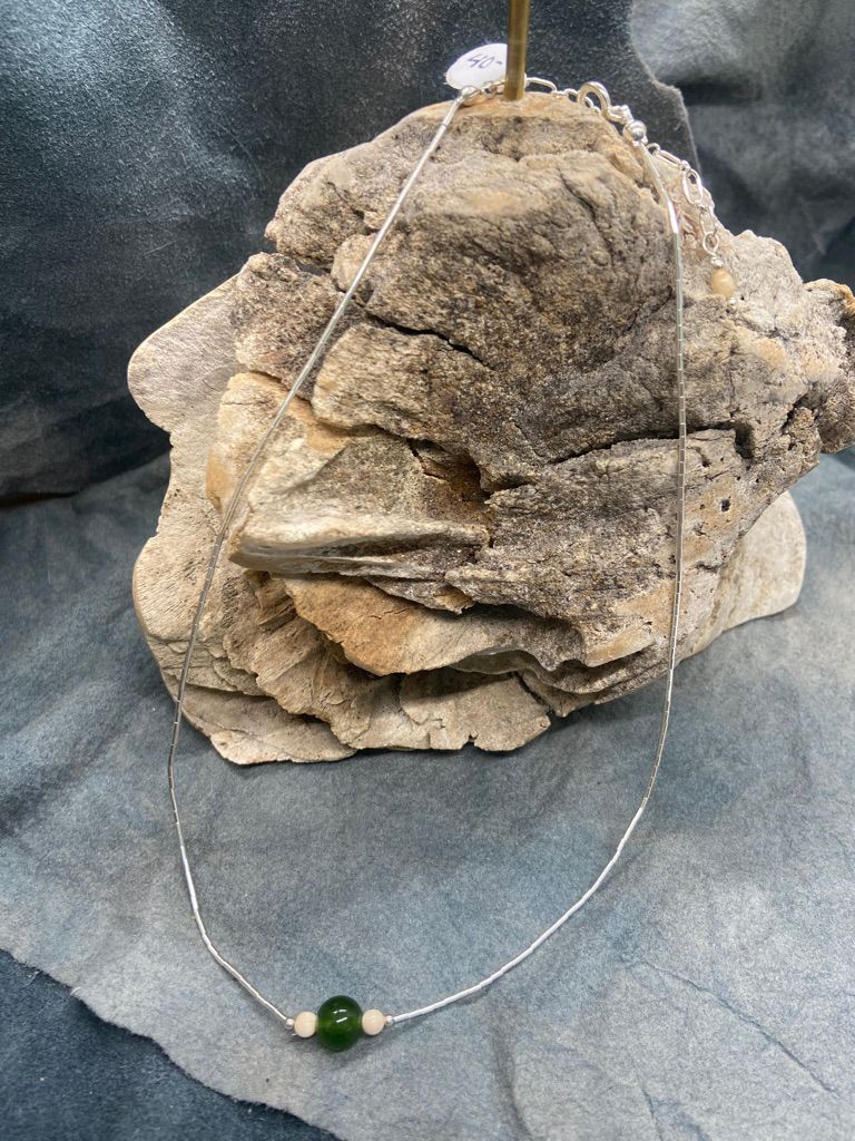 8mm Jade Bead Single Strand Necklace