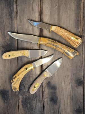 Fixed Blades