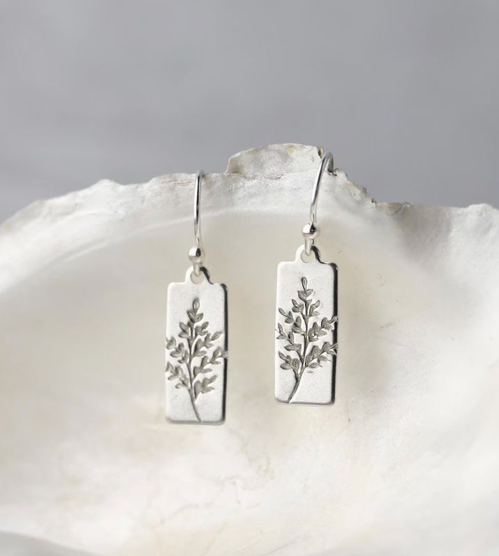 Stamped Wildflower Small Tag