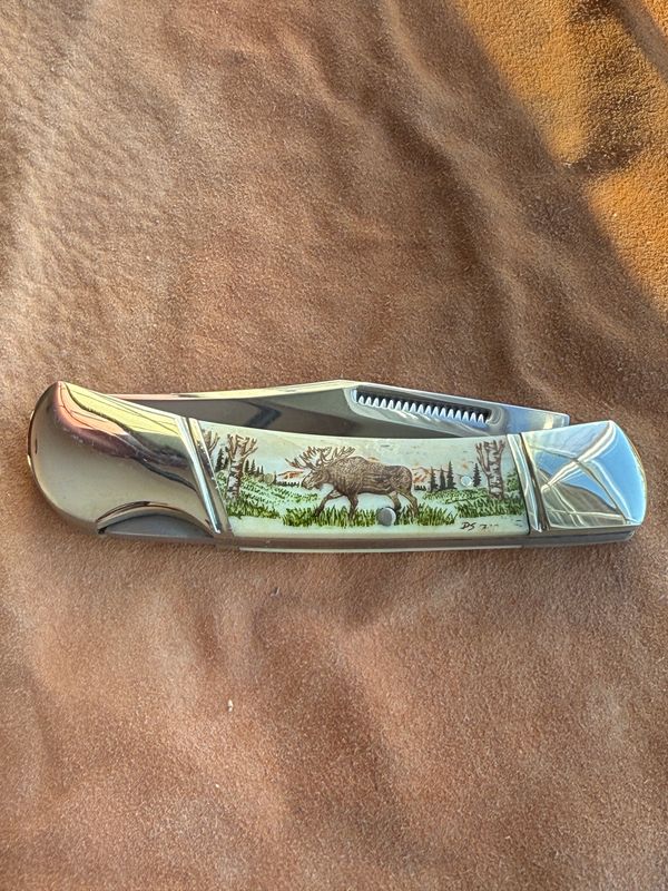 3.75" Lock Back (Color) KN192C Moose