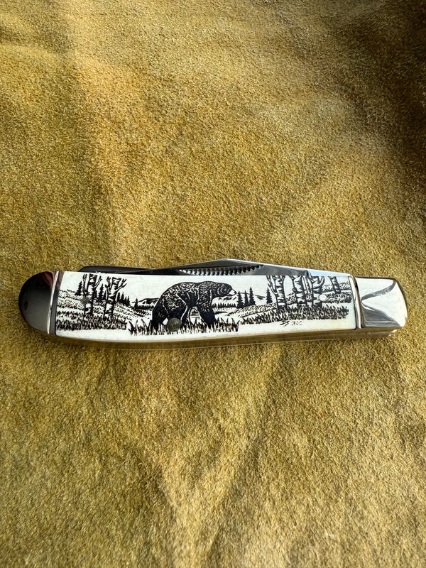 3.5" Double Blade Trapper (Black) (KN100B) Bear Walking