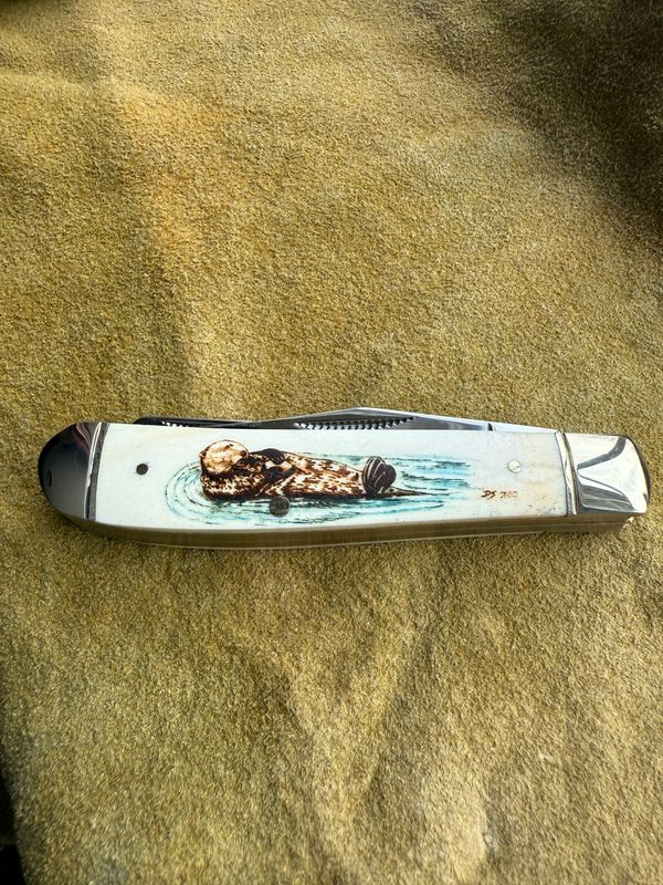 3.5" Double Blade Trapper (Color) (KN100C) Floating Otter