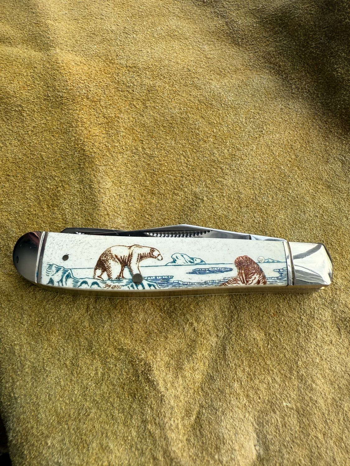 3.5" Double Blade Trapper (Color) (KN100C) Polar Bear