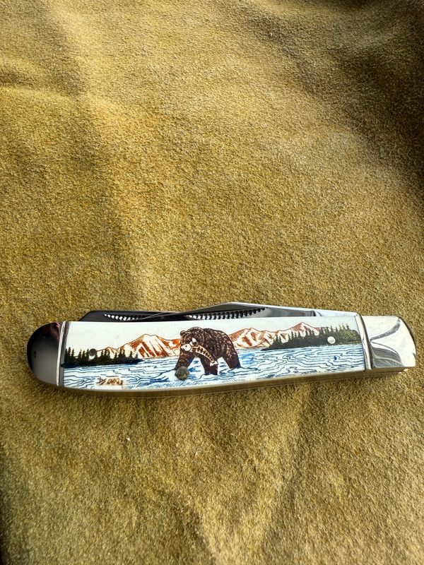 3.5" Double Blade Trapper (Color) (KN100C) Bear with Salmon