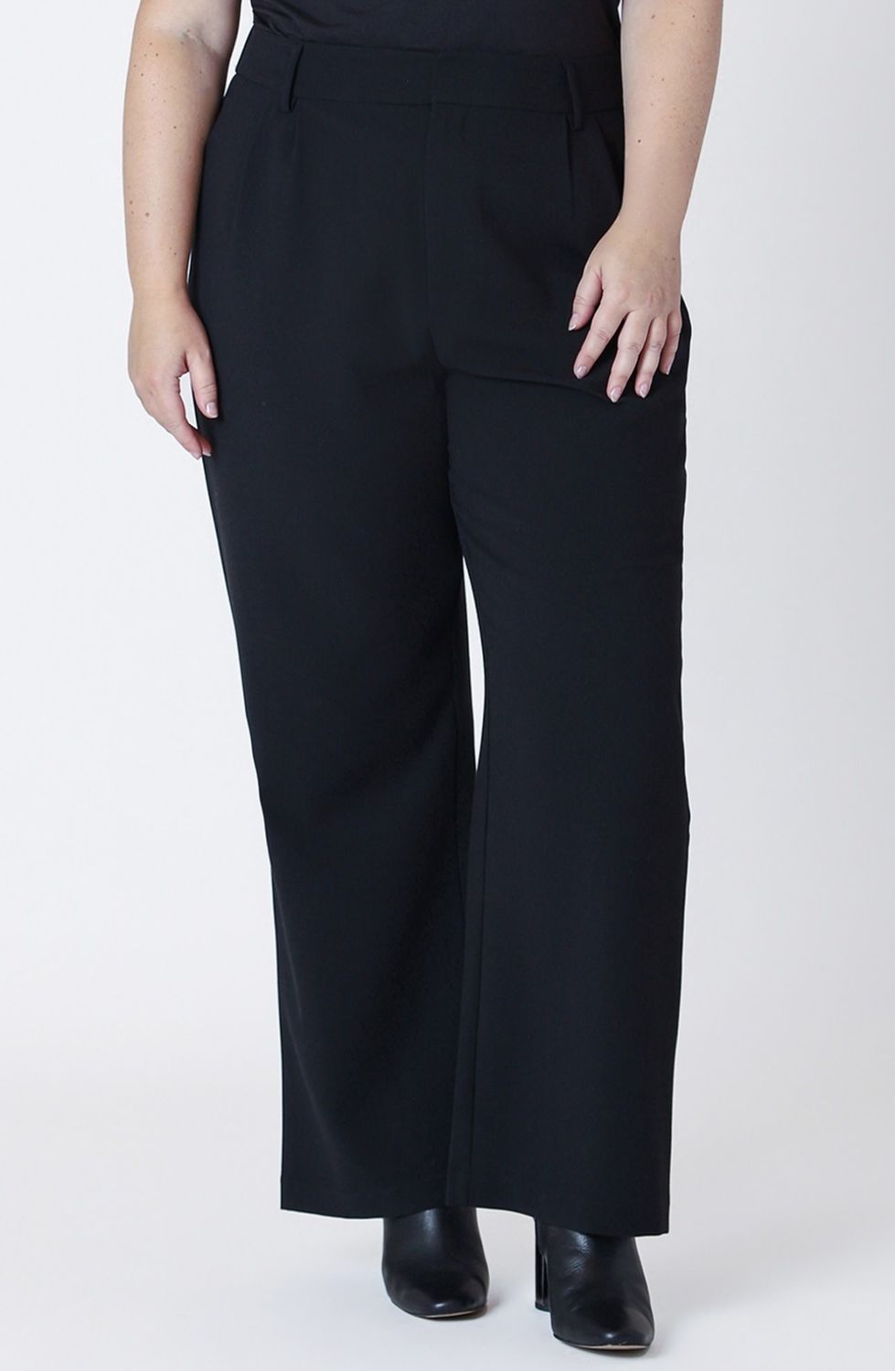 Wide Leg Trouser