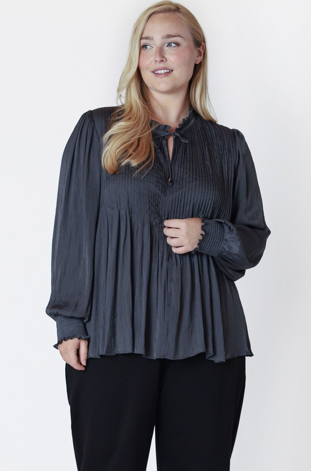 Long sleeve Pintuck Blouse