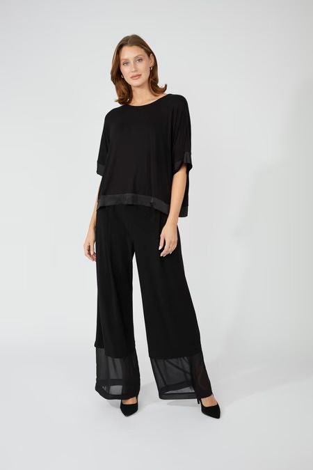 Knit T Shirt with Back Buttons