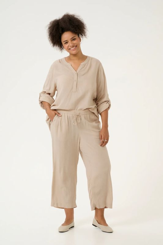 KCmille Cropped Pant