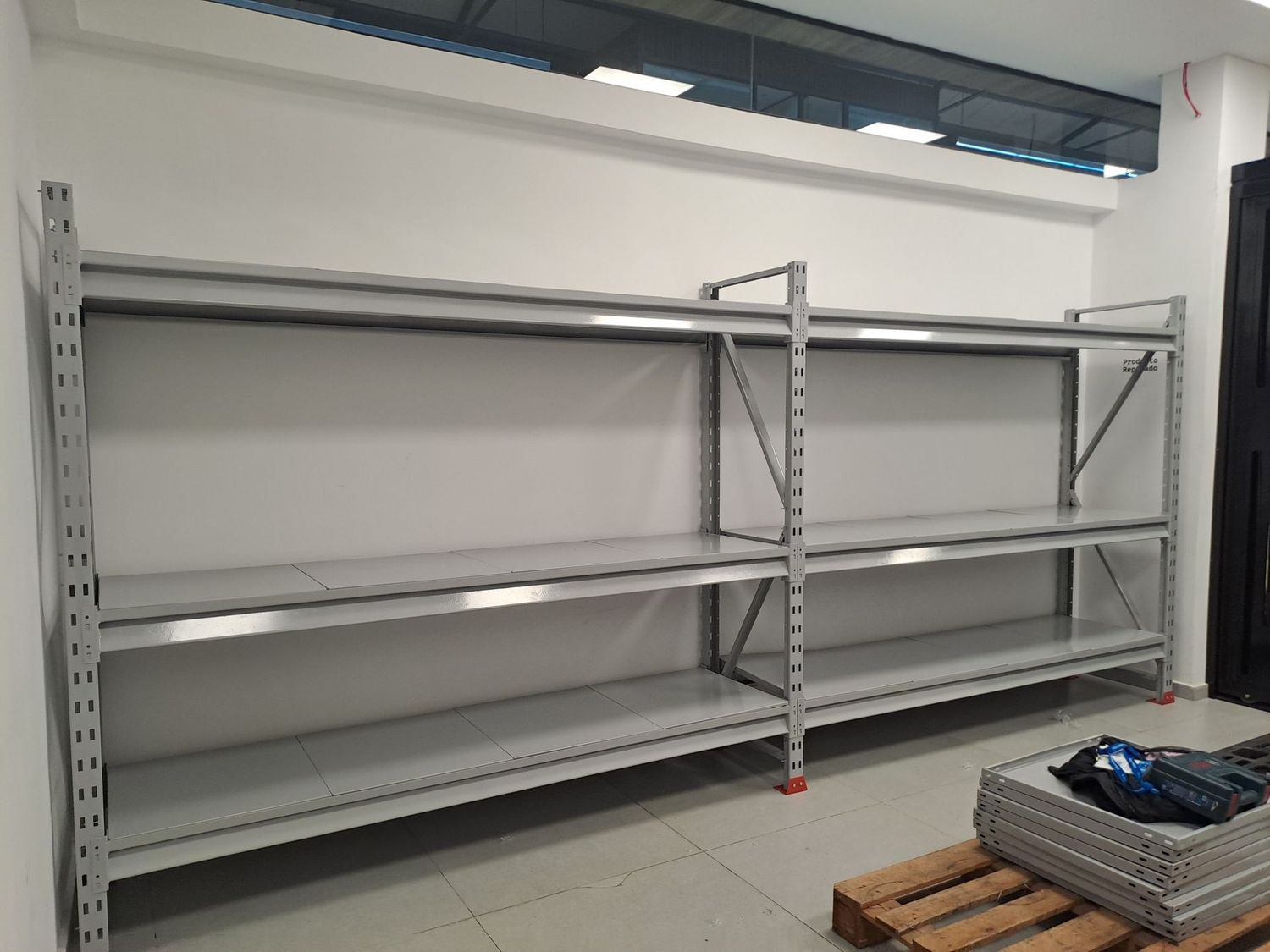 Racks metálicos Livianos