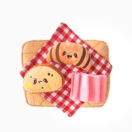 Hugsmart Fuzzy Friendz Picnic Time - Charcuterie Board