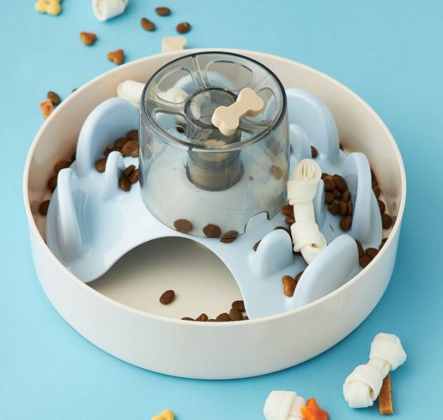 SPIN Interactive Slow Feeder Pet Bowl UFO Maze Blue