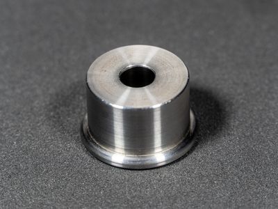 Track cap for measuring roller