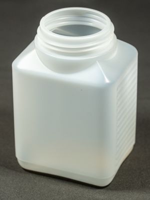 Wetgate liquid container