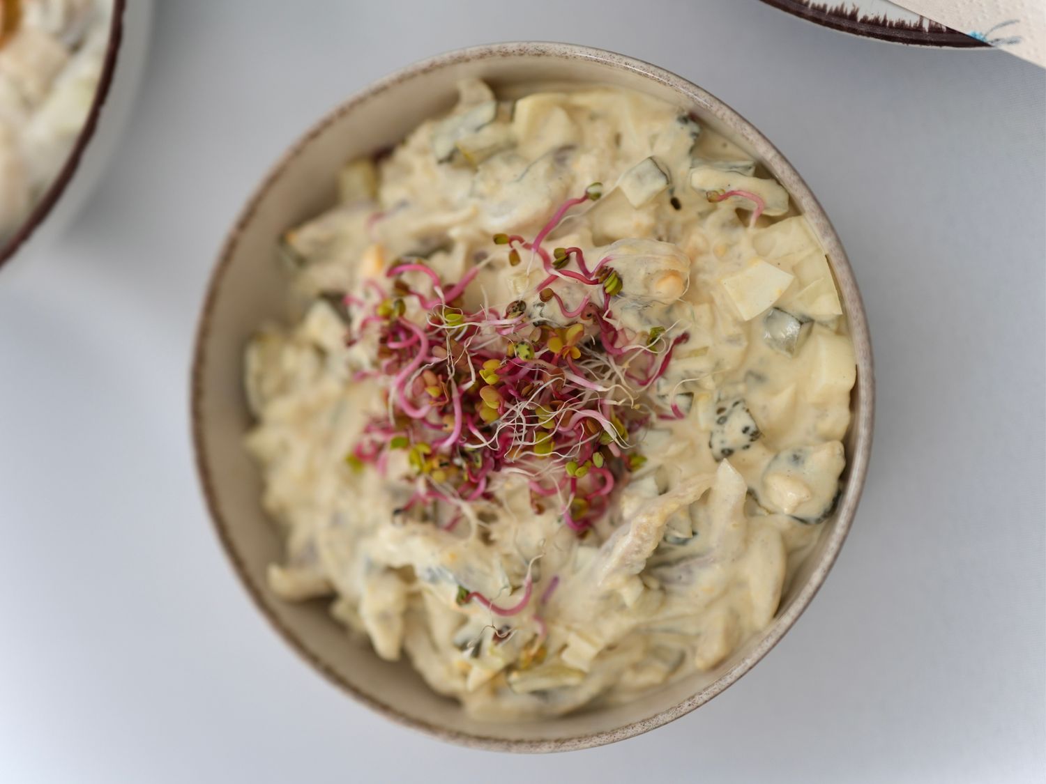 Sałatka śledziowa z ogórkiem