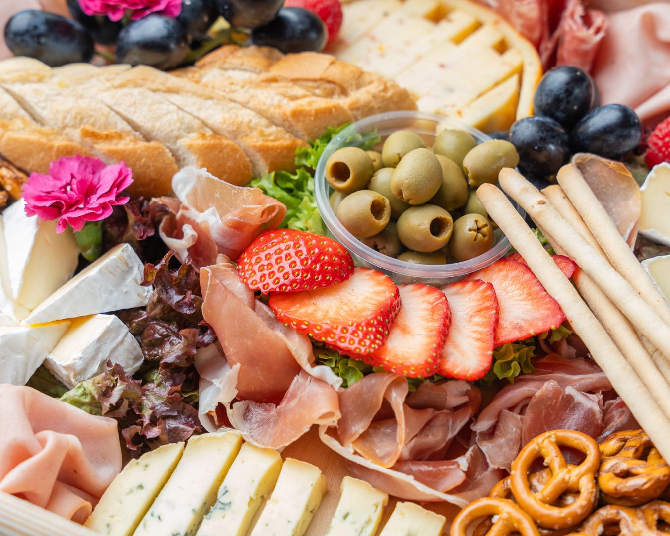 Deska Konesera: Selekcja Serów i Wędlin Premium