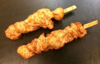 2 losse kipsaté spiesen (only chicken)