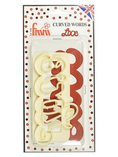 FMM Curved Words - LOVE CUTLOVE