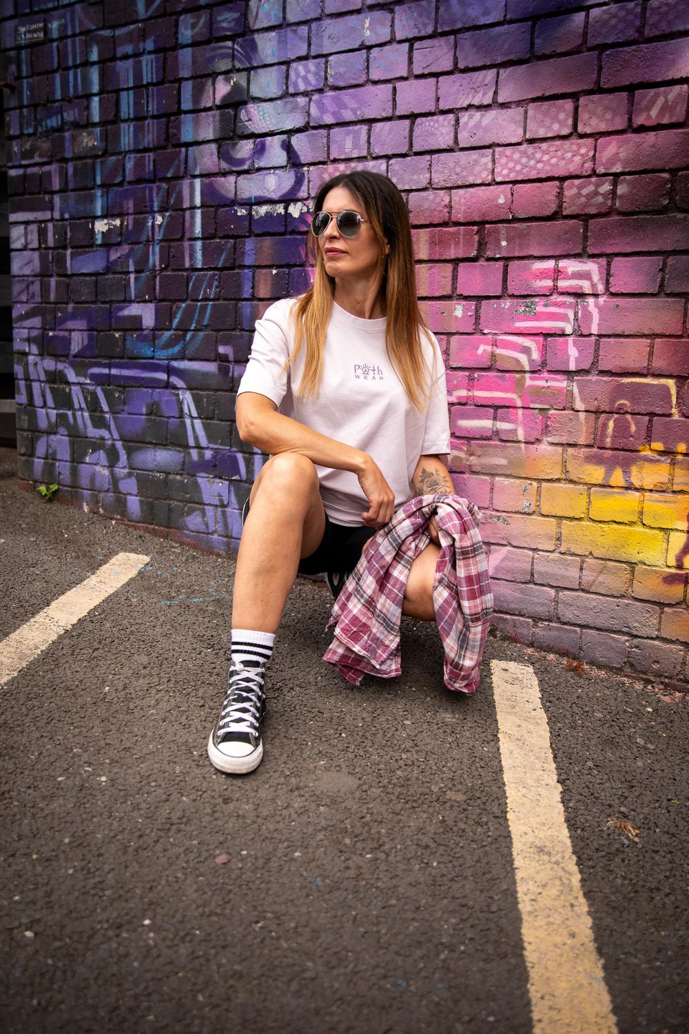 Boyfriend Tee- Stay connected