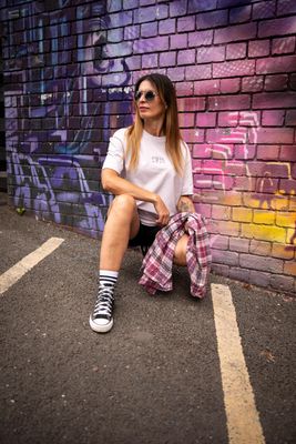 Boyfriend Tee- Stay connected