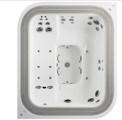 Jacuzzi® Virtus Pro