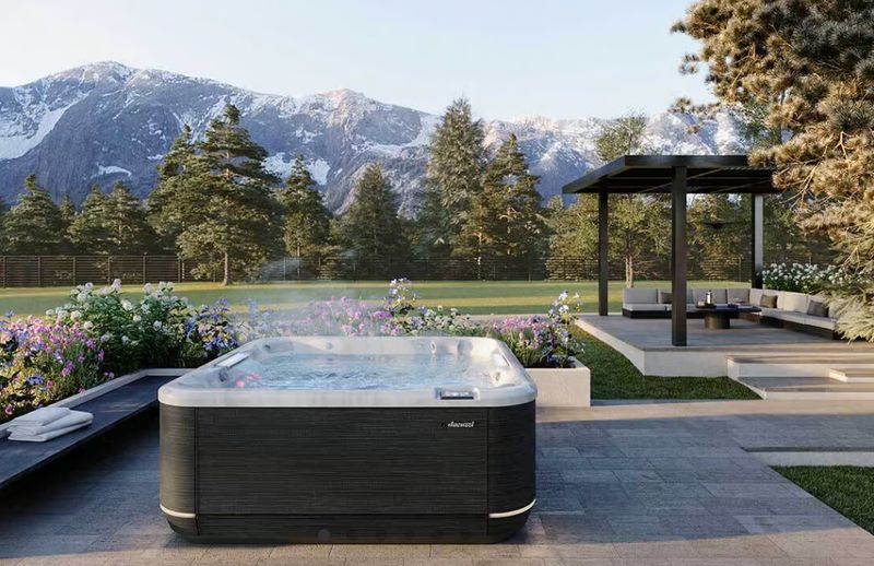 Spas Jacuzzi collection J5™