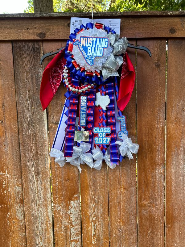 REGAL RUBY  GARTER