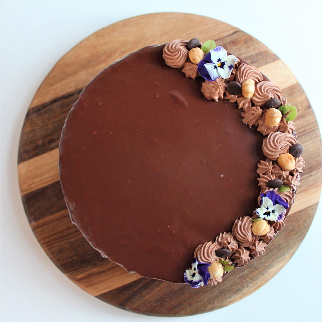 Vegan Chocolade - Hazelnoot taart - 6 personen