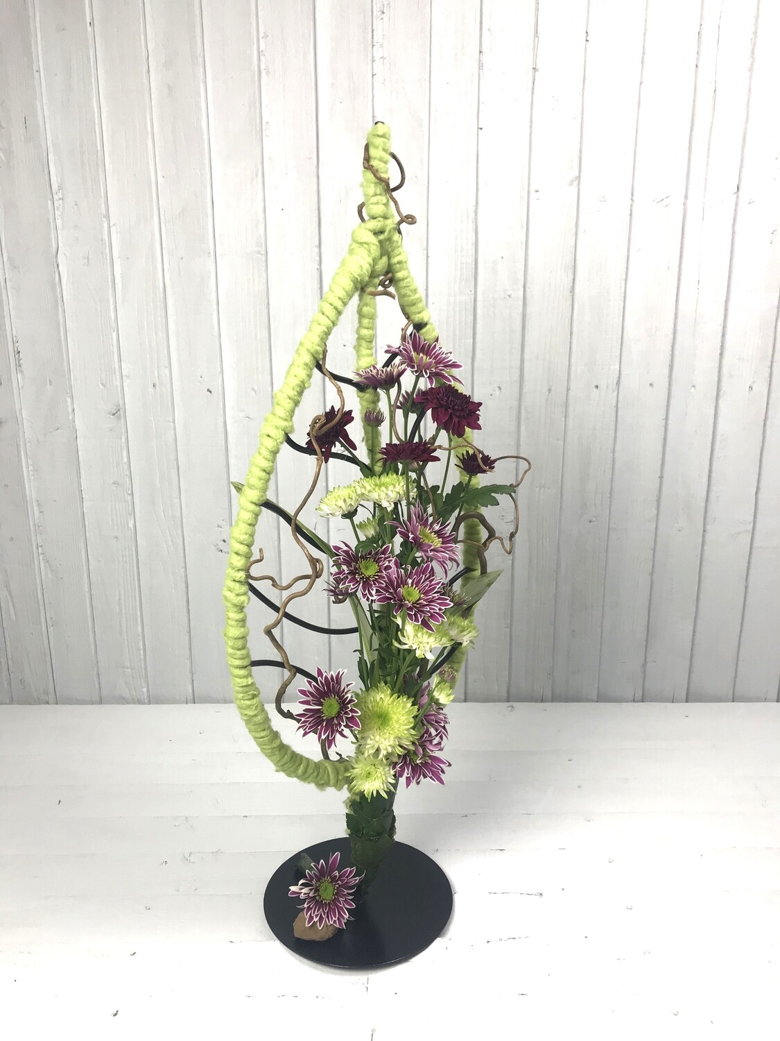 Large Leaf Stand
HS Code: 9403200030
Country Of Origin: Ireland