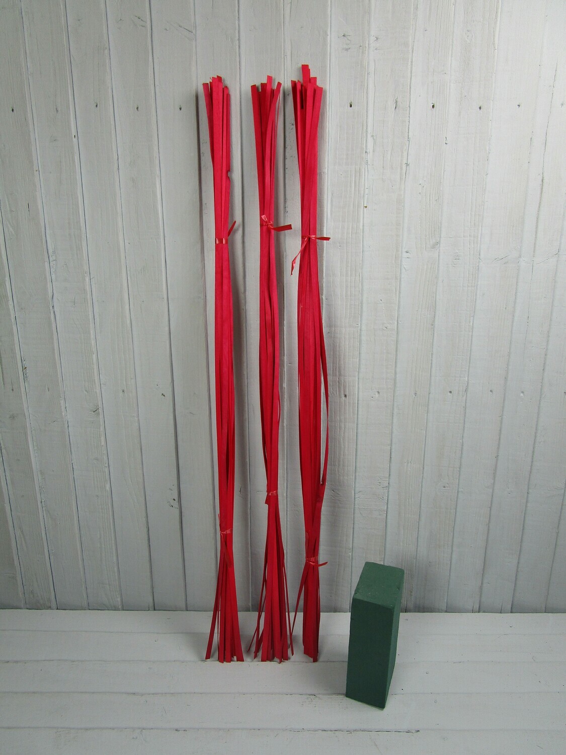 Woodband Red. HS Code: 0603000000
Country Of Origin: South Africa