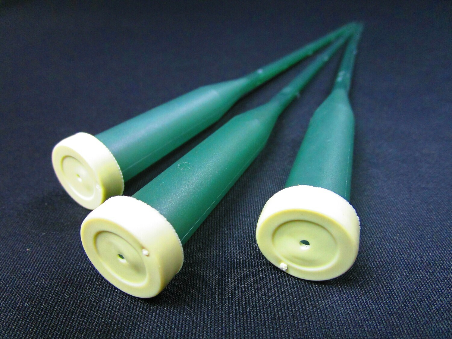 All-In-One Vial Extender Green Plastic With Cap. HS Code: 39231090 Country of origin: United Kingdom