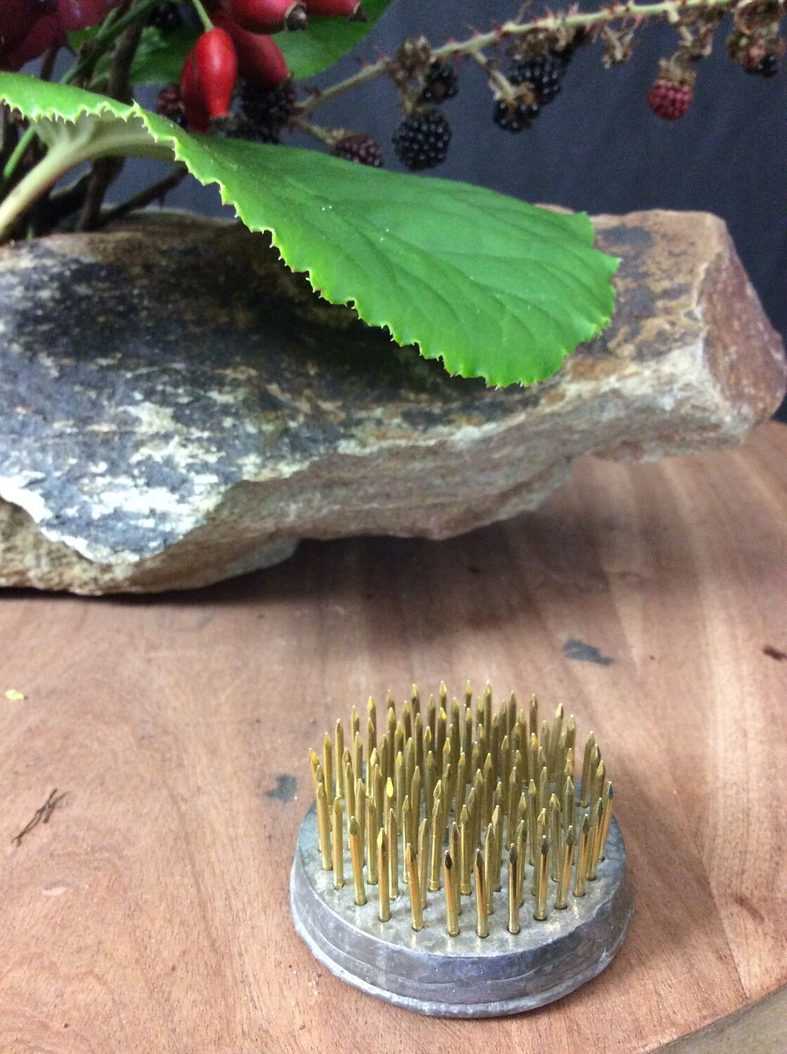 Pinholder (Kanzan) 2&quot;