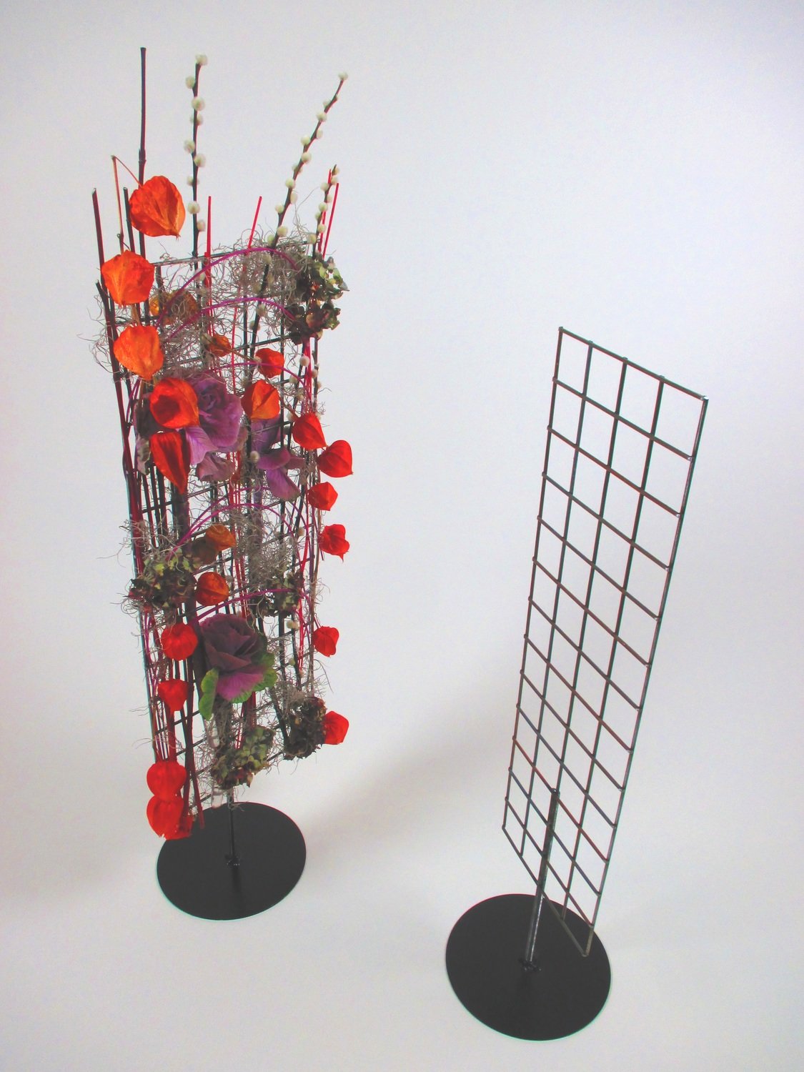 Mesh Screen Flat Pack
HS Code: 9403200030
Country Of Origin: Ireland