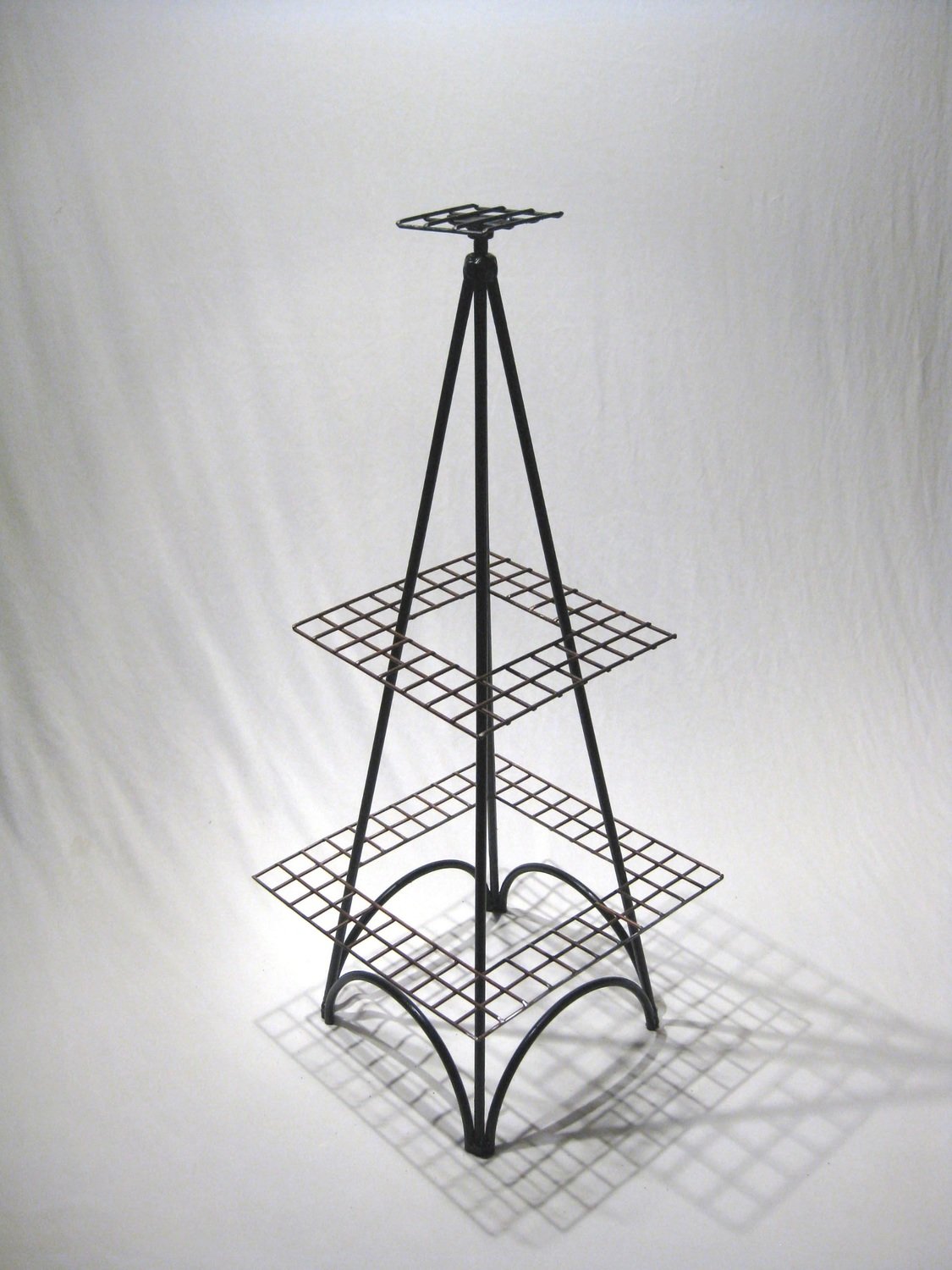 Multipurpose Stand Medium 27&quot;
HS Code: 9403200030
Country Of Origin: Ireland