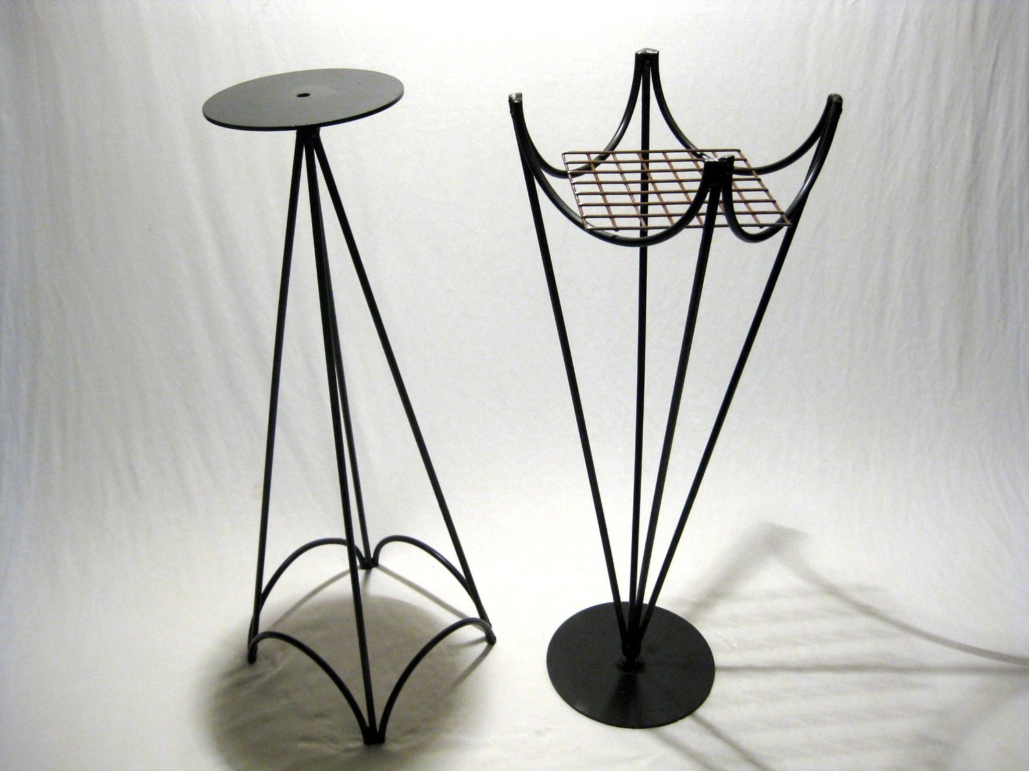 Multipurpose Stand Small 23&quot;
HS Code: 9403200030
Country Of Origin: Ireland